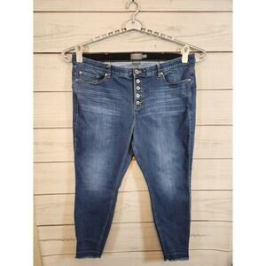 Torrid Premium Women's Blue Stretch Button Fly‎ Bombshell Skinny Jeans Size 24R